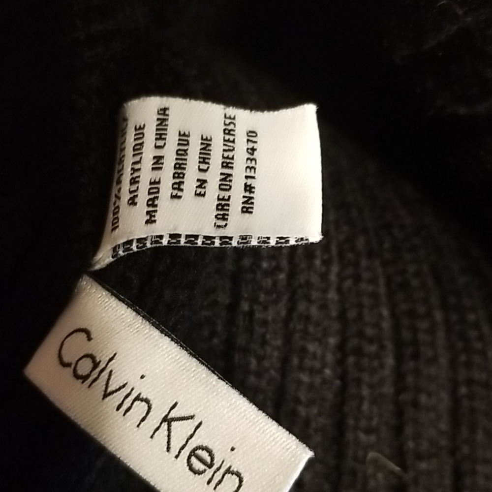 Hat - Picture 2 of 3